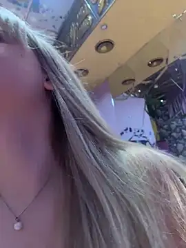 ninaverse (F teen) - Fingering ass