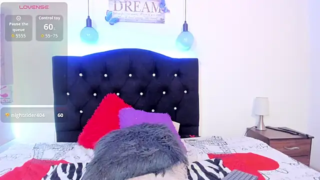 lizz_cherry_ webcam
