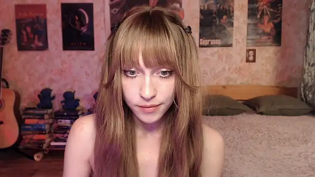 Friendly_Ellie webcam
