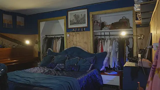 VanessaDoyle webcam