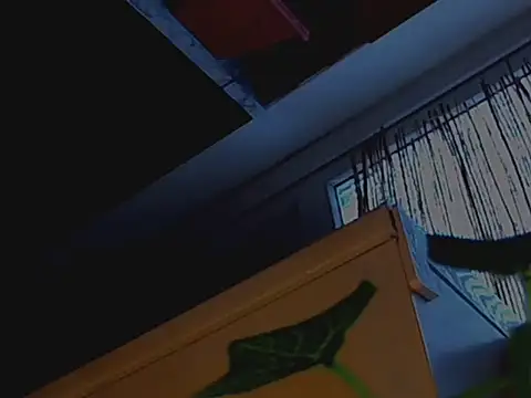 your-new-hoT-uncle webcam