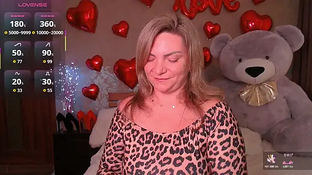 Watch MerySweetGirl live on EroticFlix - High definition streams