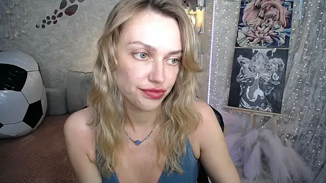 NickyAdamidi webcam