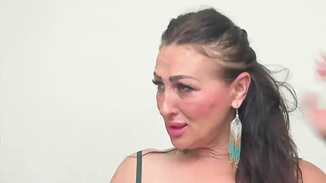 Watch Lorena422 live on EroticFlix - High definition streams