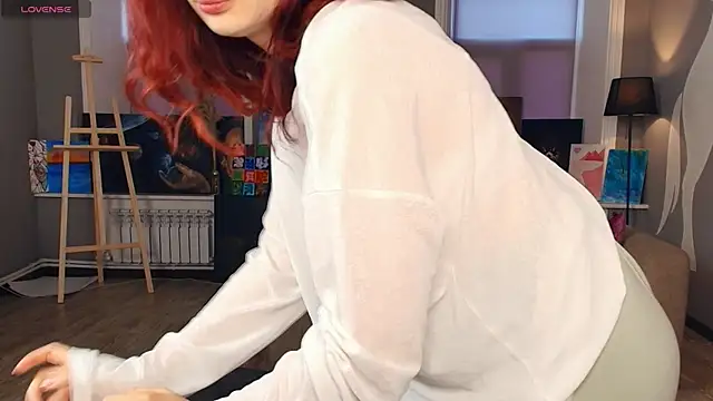 Watch ElaNaecker live on EroticFlix - High definition streams