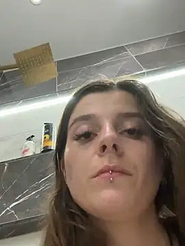 LilyIrons webcam