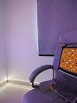 LoveLy-Soneya webcam