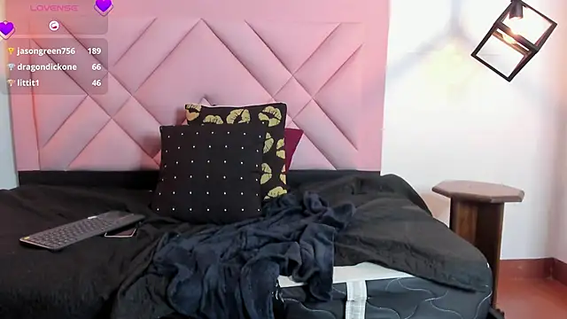 isa_cute_1 webcam