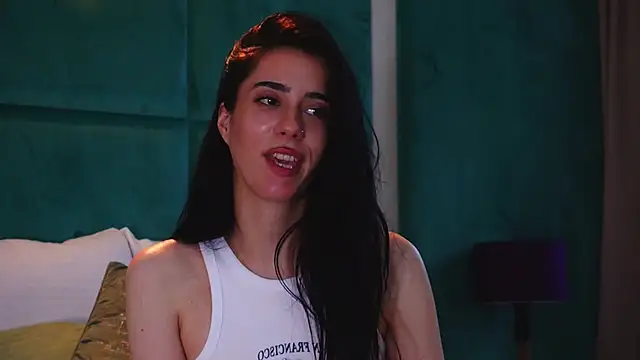 AmeliaJune webcam