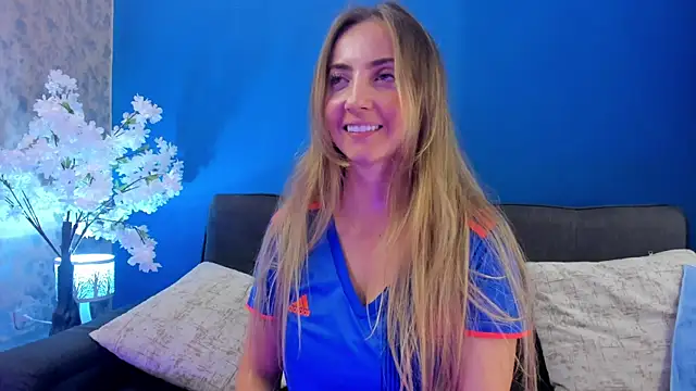 Watch BellaMarieX live on EroticFlix - High definition streams
