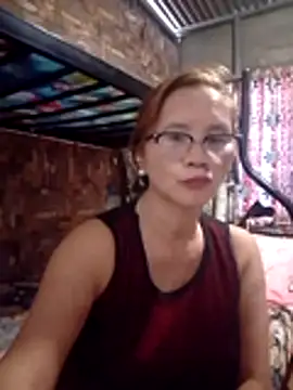 SexyHottMom webcam