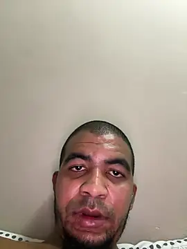 sweetdick021 webcam