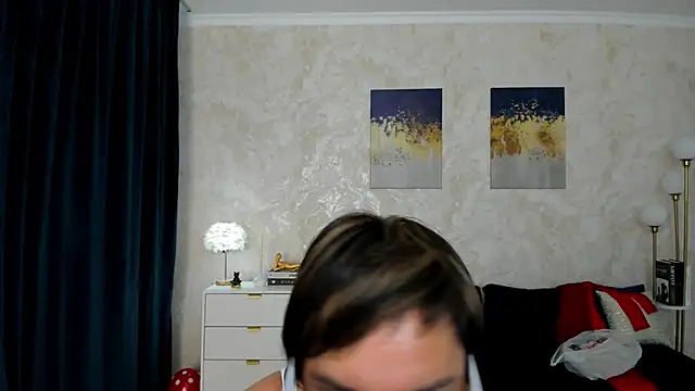 MayaNoire webcam