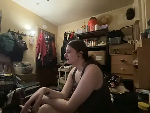 Snowbunnycake_131 webcam