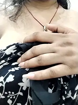 sexyy_nidhii Live Webcam on Stripchat