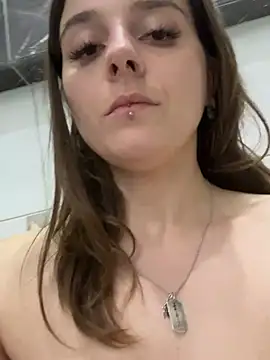 LilyIrons webcam