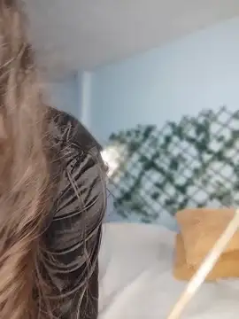 Watch Lubnna live on EroticFlix - High definition streams