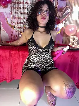 Woo_isDaphne webcam