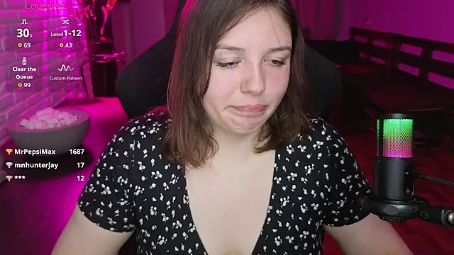 XNirvanaX webcam