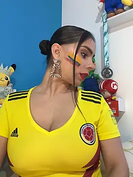 Mau_White webcam