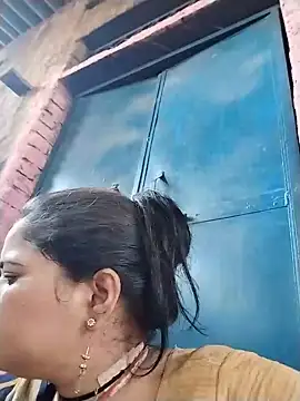 HOpooja356l webcam