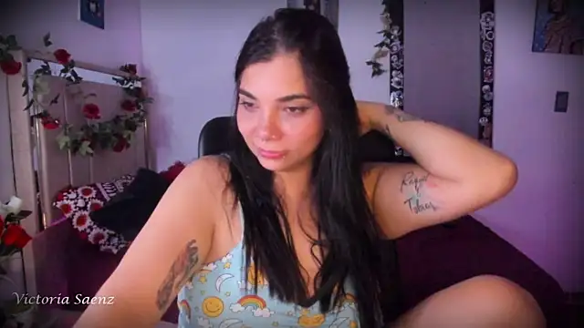 victoriaasaenz_ webcam