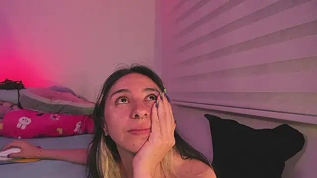K2xxKrawl webcam