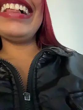 Cherry_Charlottee