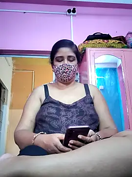 Rulali_44 webcam