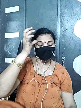 Leela_555 webcam