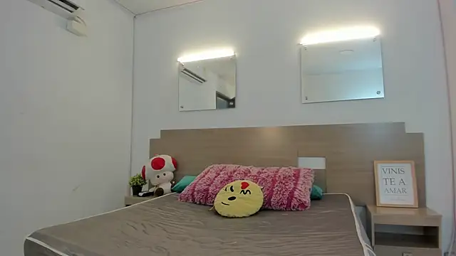 AlissonandJoey webcam