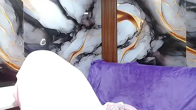 lilimini032 webcam