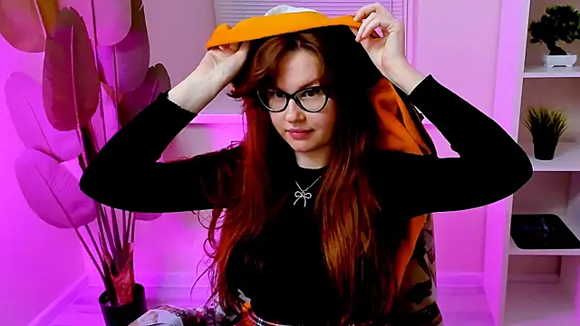 CarolGiggly webcam