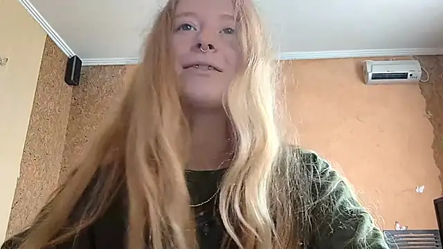 KateVibe_01 webcam