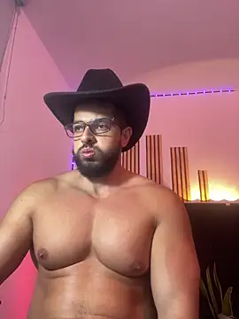 magnumchris live cam on StripChat