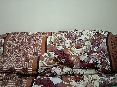 sexy_nanah live cam on StripChat