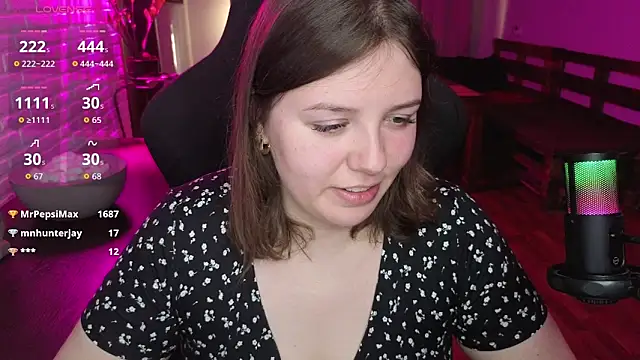XNirvanaX live cam on StripChat