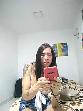 Cameron_puppy webcam