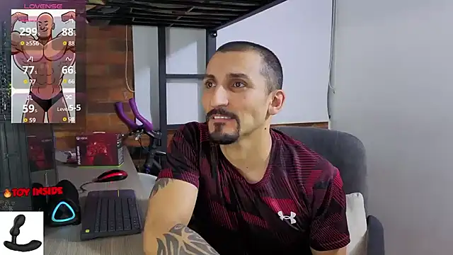 Marck_Muscle webcam