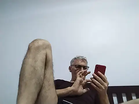 BIGUNCUTHARDCOCK live Stripchat room