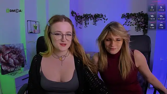 luna_berryy webcam