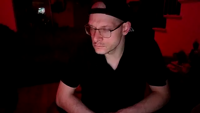 MasterDaddyCool live Stripchat room