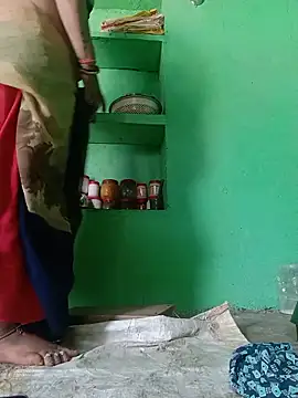 Manavi_x webcam