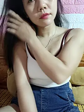 Ngocmai_lazdy webcam