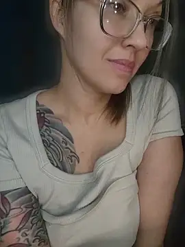 NicolePearl webcam