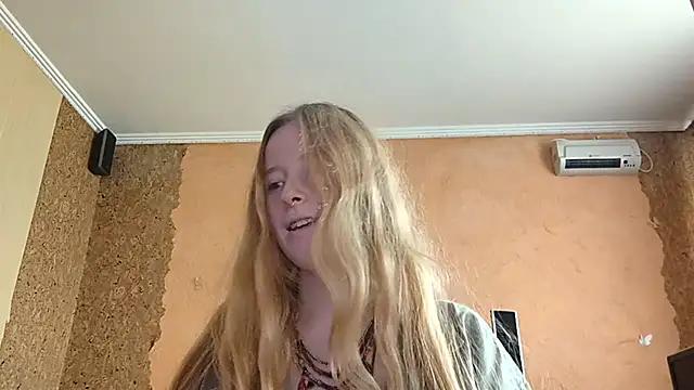 KateVibe_01 webcam