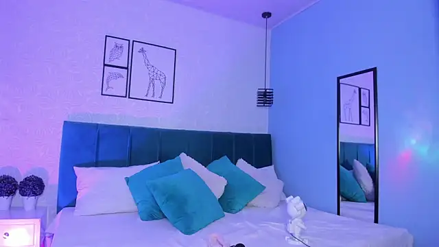 ninna_curly - Ninna_curly's free webcam - UK Sex Cams