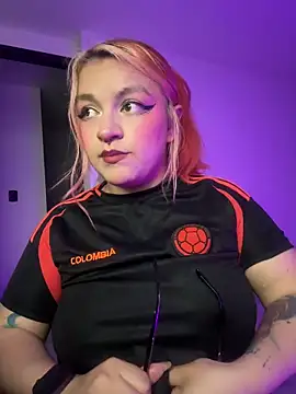 Sophia_Weest99 webcam