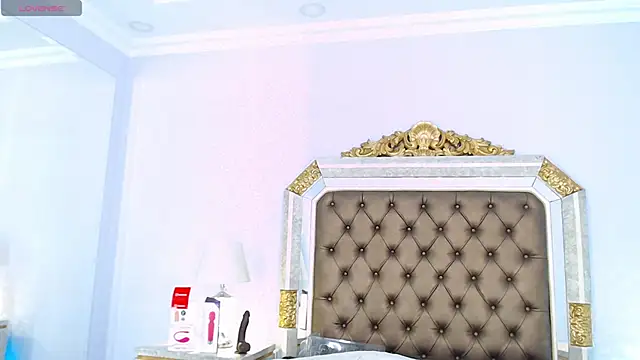 GiselleLeiner webcam