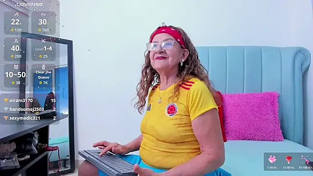MatureHorny_70 webcam
